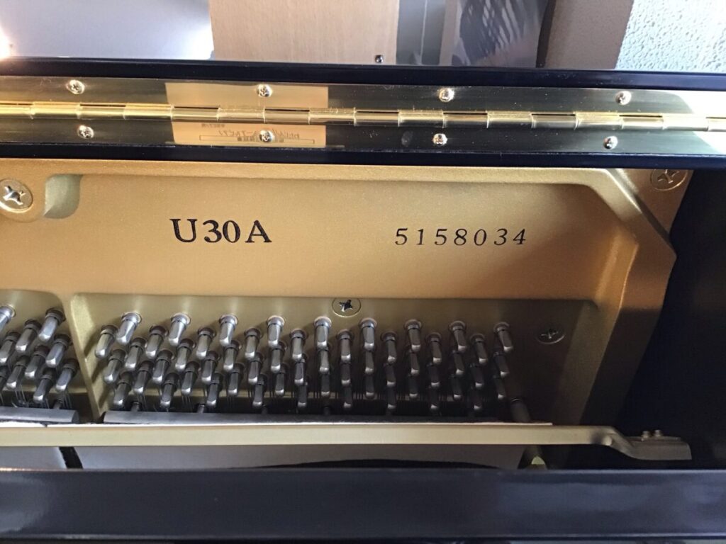 ヤマハ　中古ピアノ　U30A