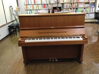 ヤマハ中古ピアノ W103 三条店展示