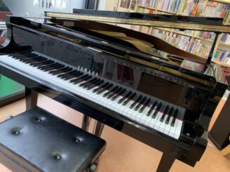 中古ピアノ　G1B　西新潟店展示