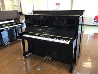 ヤマハ中古ピアノ U1A 三条店展示