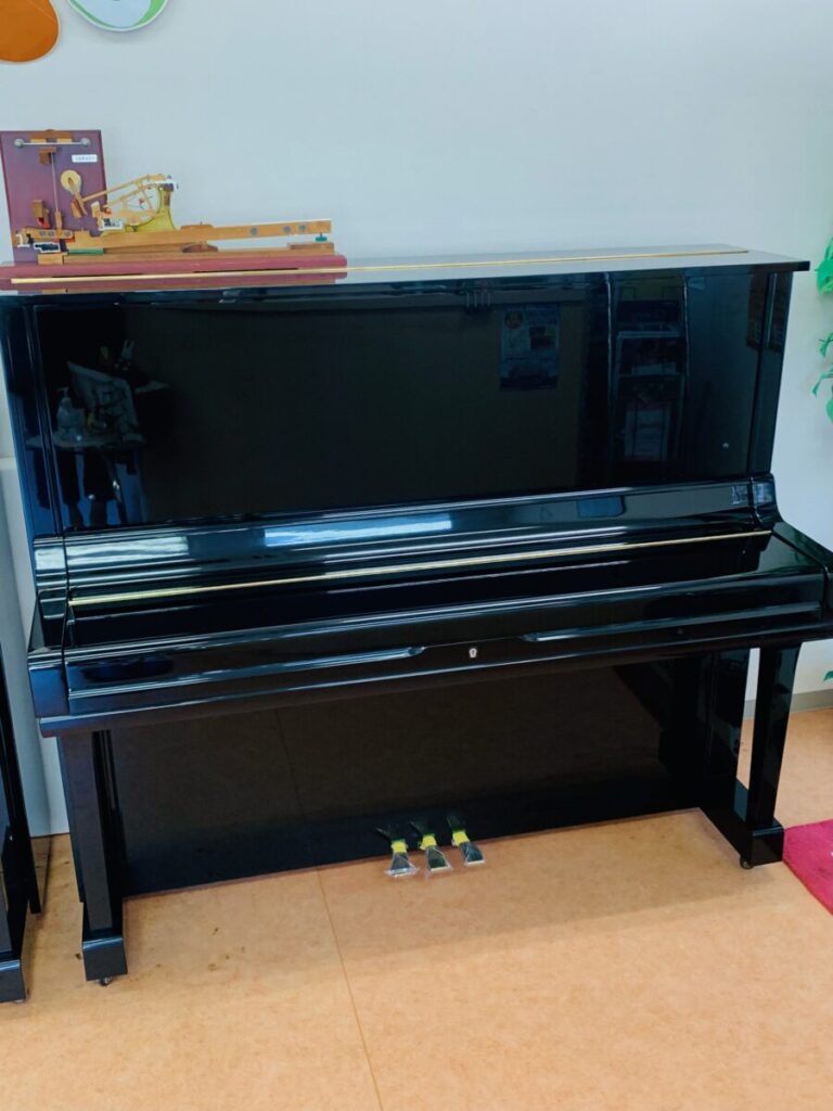 ヤマハ中古ピアノ　U3A　西新潟店展示